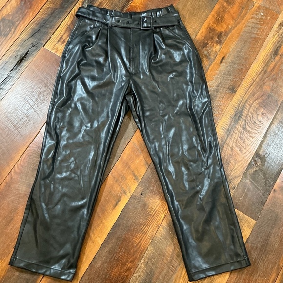 Abercrombie & Fitch Black Faux Leather High Waist Belted Pants Women’s Medium - Picture 2 of 5